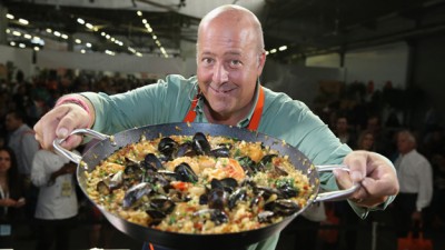 andrew_zimmern_-_photo_by_neilson_barnard_getty_images_for_nycwff1.jpg